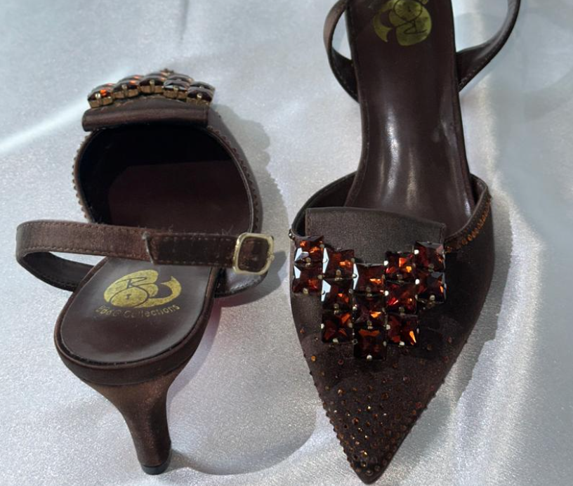 Bb&G Chocolate Brown Heels