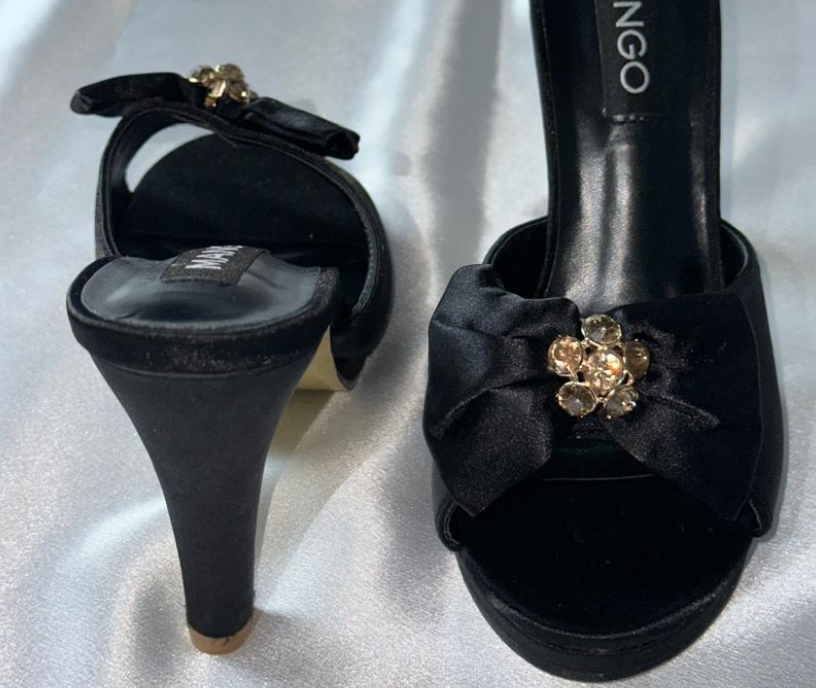 Mango Black Slippers Heels
